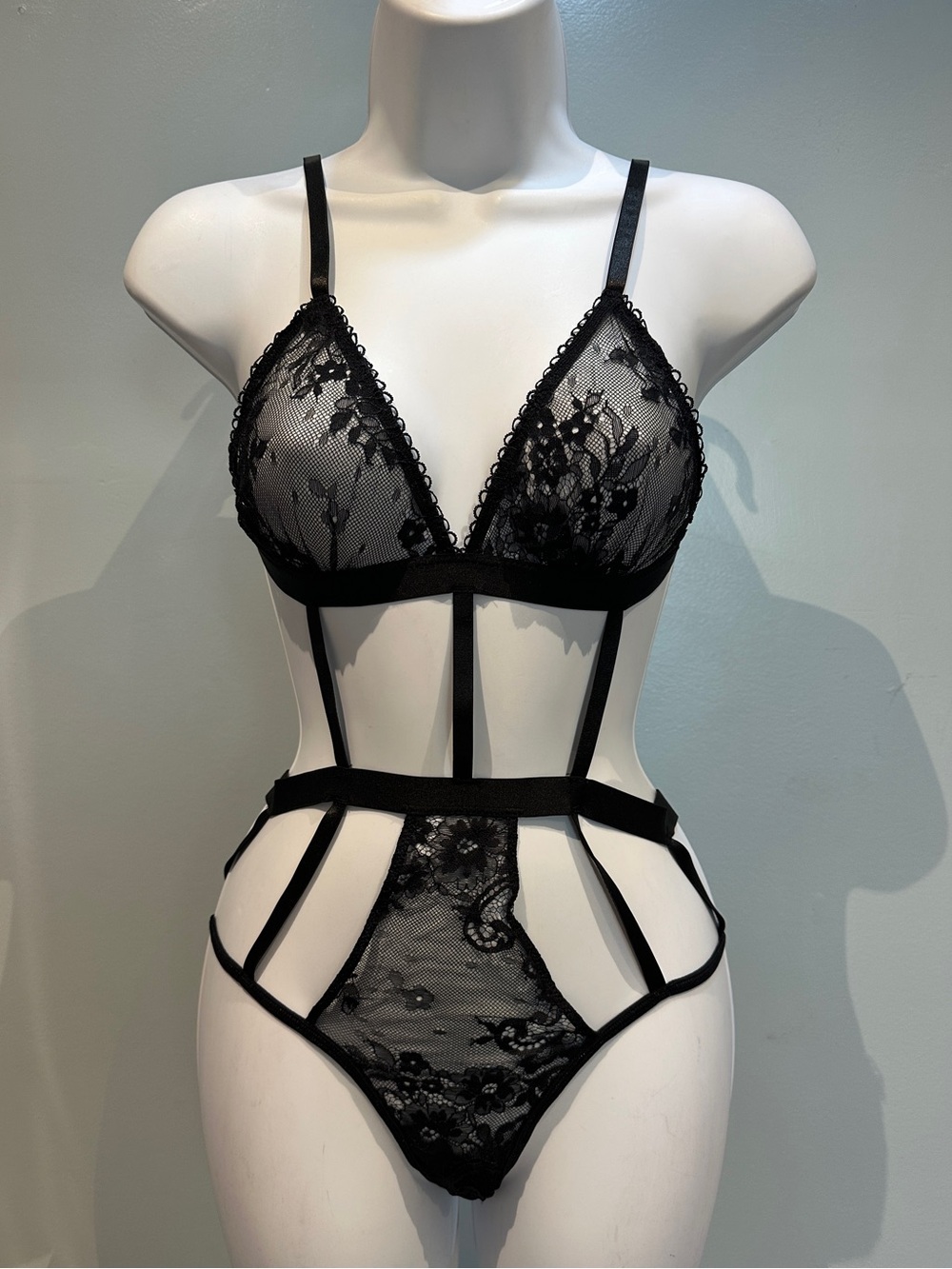 Mapale Black Sheer Strappy Lingerie Bodysuit Small/Medium NWOT